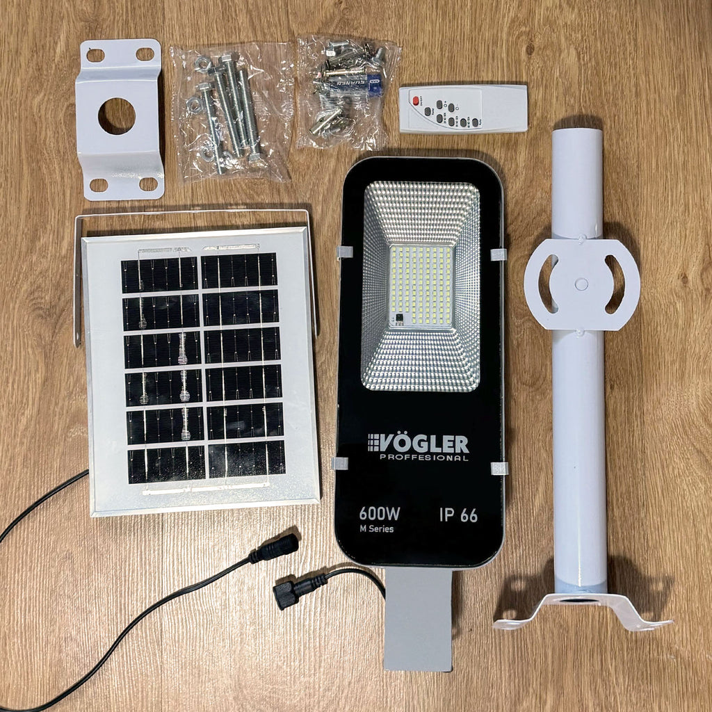 Leistungsstarke Solarlampe, Dämmerungssensor, Fernsteuerung, Vögler Professional 600W