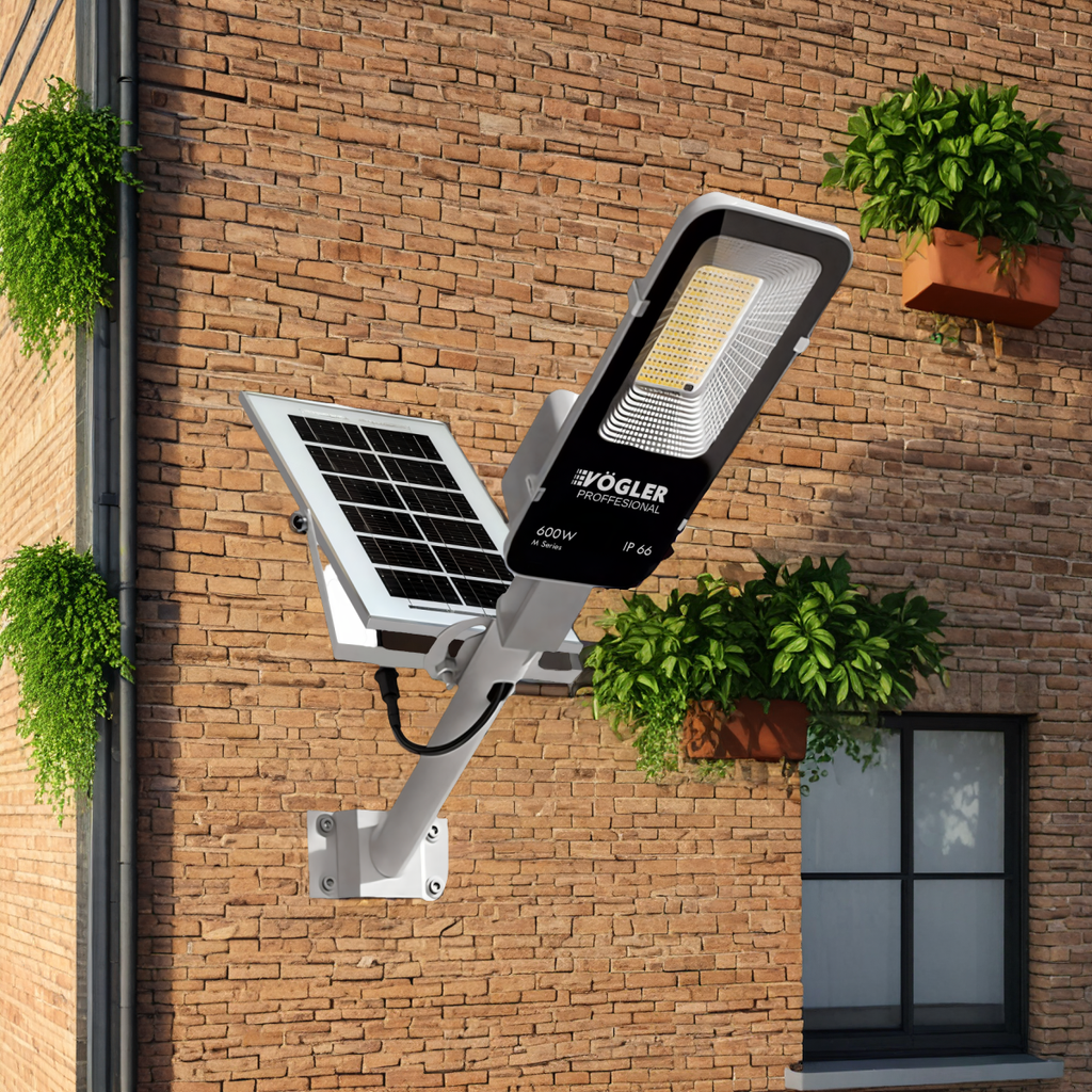 Leistungsstarke Solarlampe, Dämmerungssensor, Fernsteuerung, Vögler Professional 600W